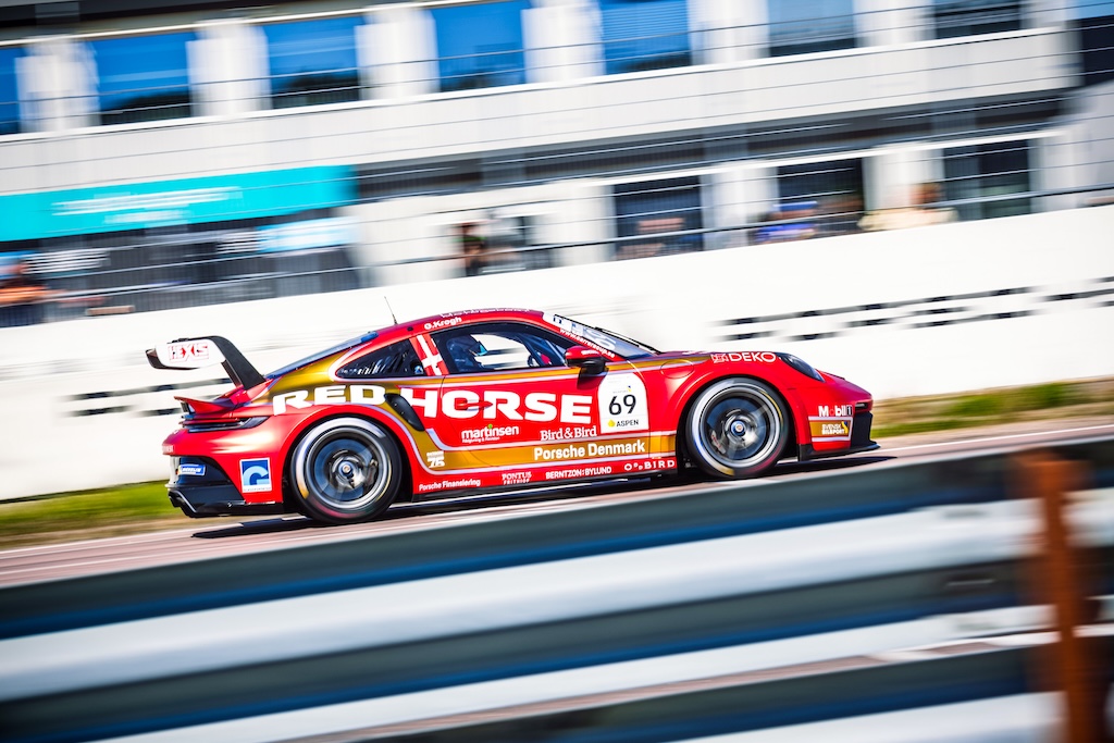 Gustav Krogh jagter revanche på Gelleråsen.
(Foto: Porsche Carrera Cup Scandinavia)